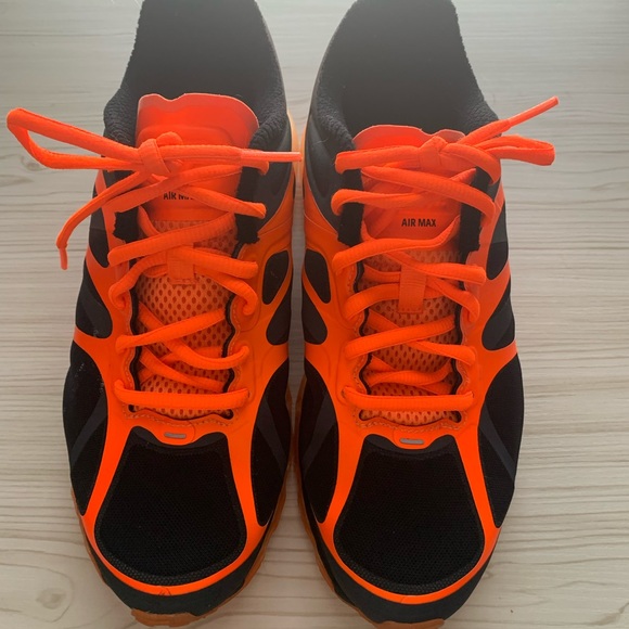 Orange and gray Airmax - Picture 2 of 7